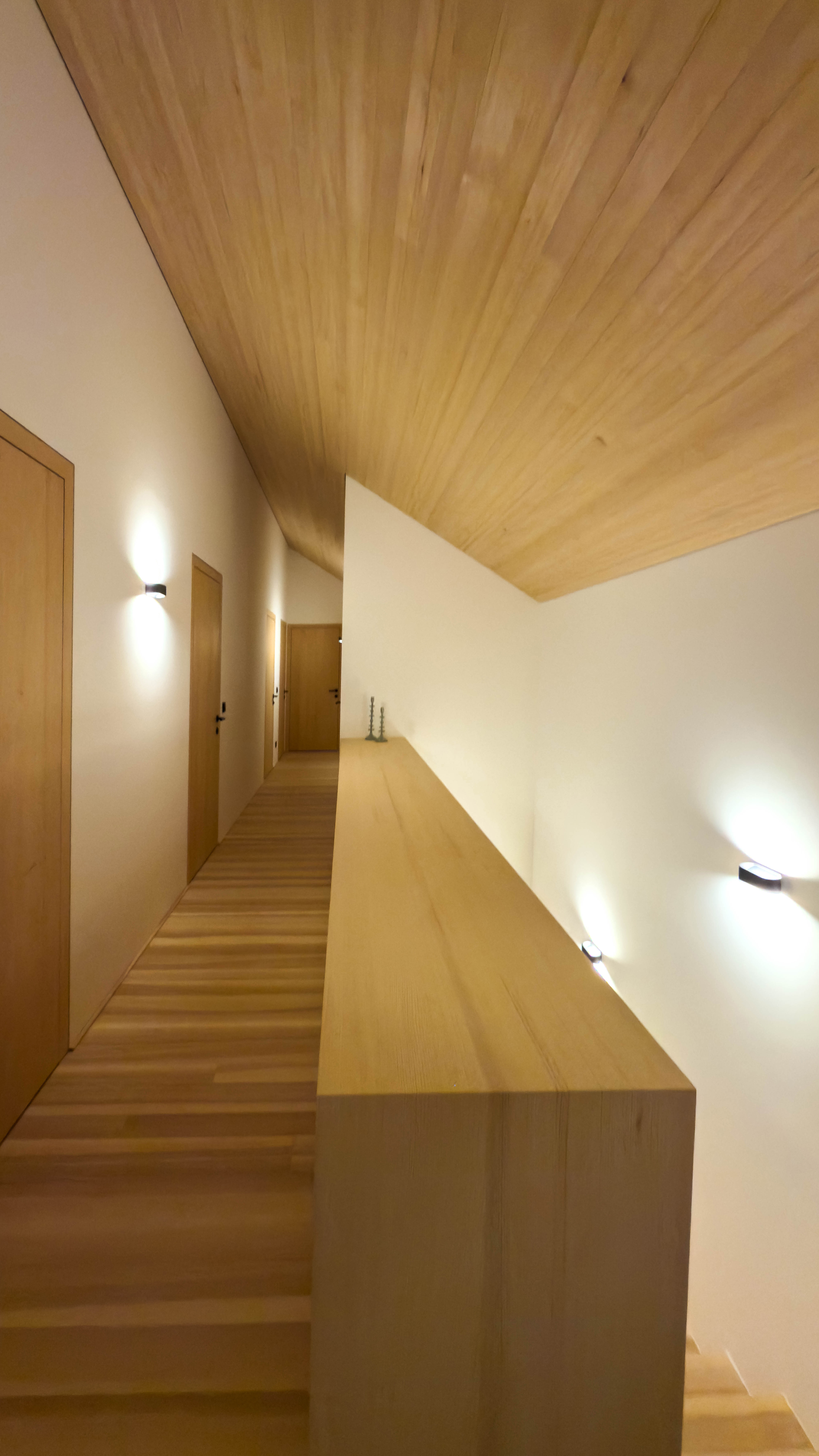 Lichtkonzept im Stiegenhaus, Referenz Ulmer